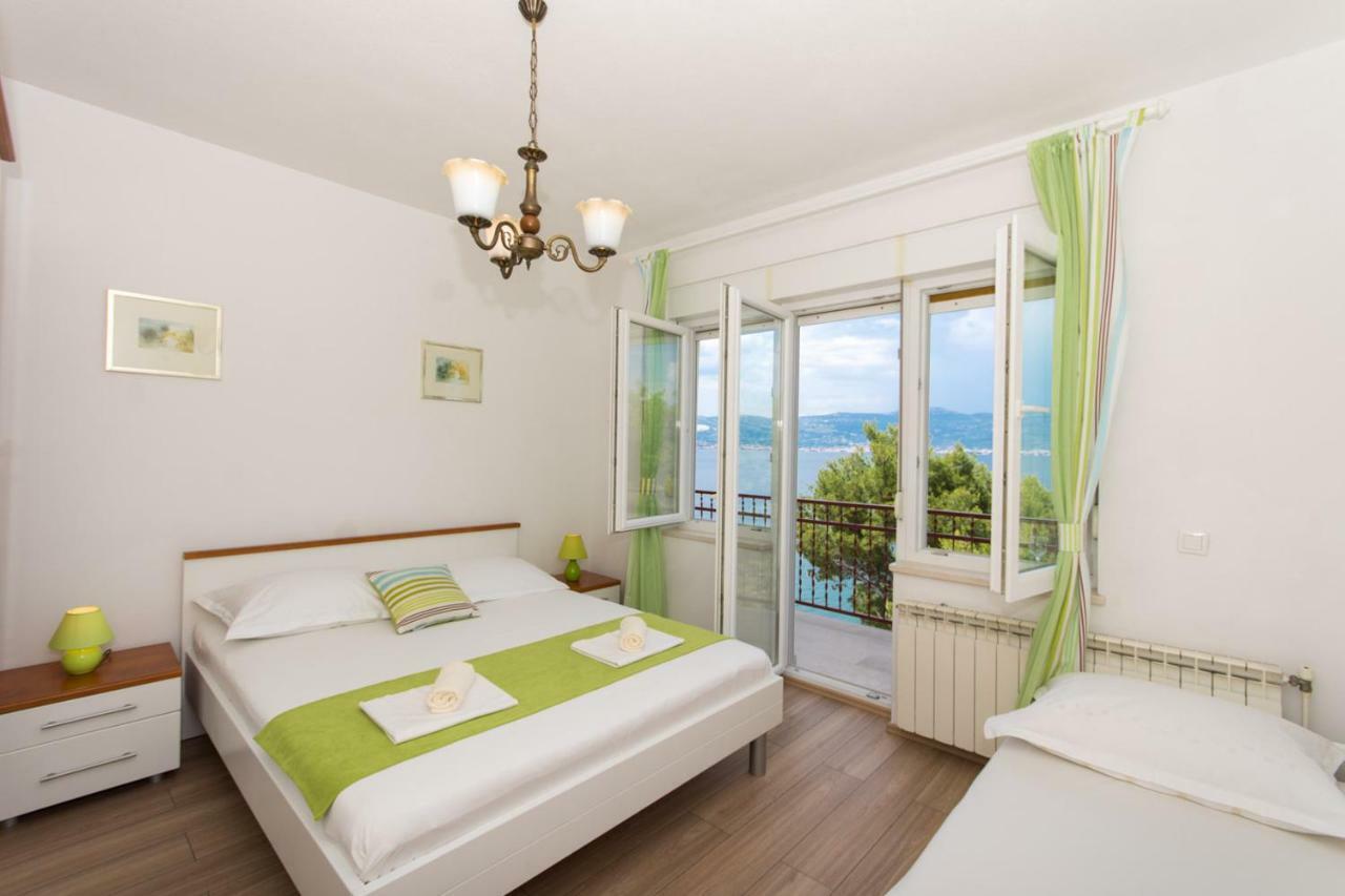 Apartman Domic 슬라티네 외부 사진